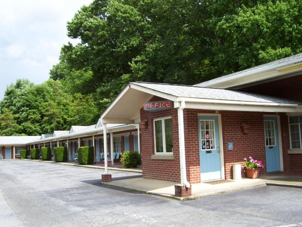 Parkway Inn Waynesville Zewnętrze zdjęcie